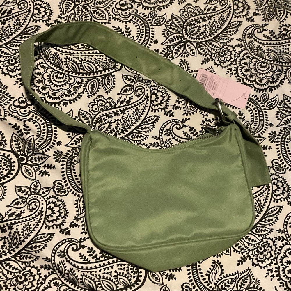 Cute Green Mini Purse with belt strap by Wild Fable NWT